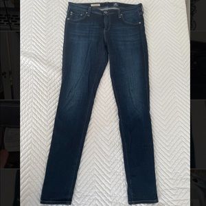 AG skinny legging, size 32 R, dark wash
